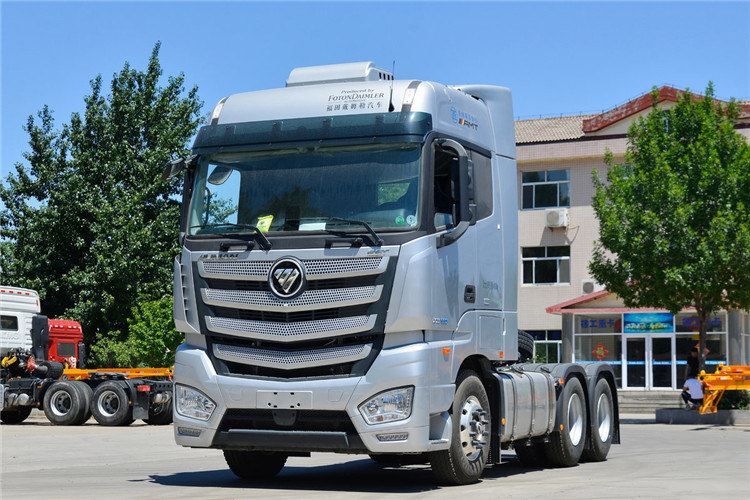 Remorque de tracteur FOTON 6 × 4 EST d'occasion