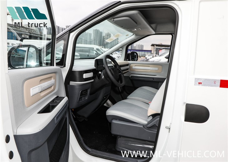 SAIC Maxus V1