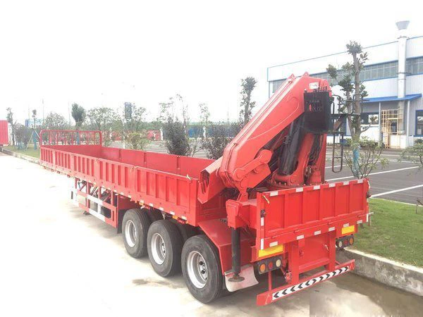 Semi-remorque montée sur camion