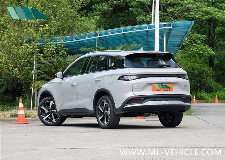 2025 BYD Sea Lion 05 DMi SUV