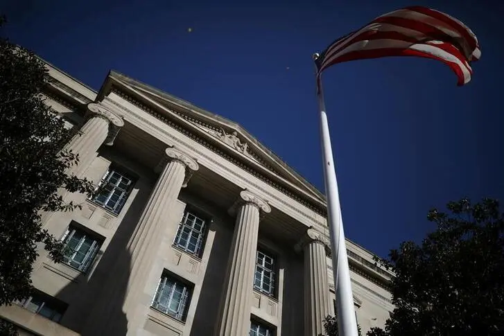 Les nouveaux tarifs douaniers américains sur les produits chinois retardés d'...