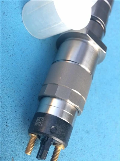 Pièces Diesel 4930485 0445120241 Injecteur Common Rail pour moteur Cummins ISLE